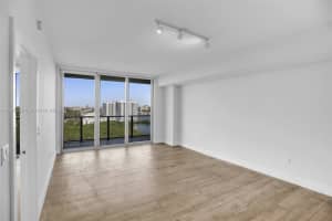 16385 Biscayne Blvd Unit 2102, Aventura, FL 33160, Sold 04/15/23