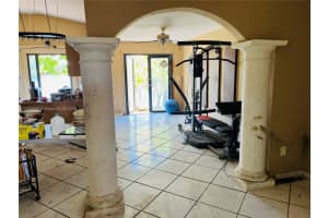 21820 SW 98th Pl, Cutler Bay, FL 33190, Sold 01/09/23