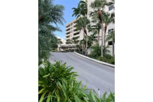 170 Ocean Ln Dr APT 311, Key Biscayne, FL 33149, Sold 02/14/23