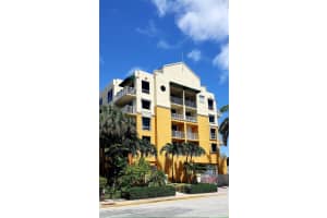 2642 Collins Ave APT 410, Miami Beach, FL 33140, Sold 02/07/23