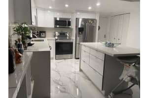 8307 SW 142nd Ave APT F301, Miami, FL 33183, Sold 01/06/23