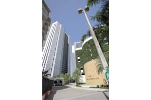 16385 Biscayne Blvd Unit 1620, Aventura, FL 33160, Sold 04/06/23