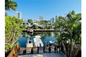 926 NE 25th Ave #116, Hallandale Beach, FL 33009, Sold 06/08/23