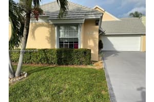 4831 NW 99th Ct, Doral, FL 33178, Sold 03/28/23