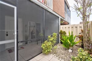 15461 SW 81st Cir Ln APT 611, Miami, FL 33193, Sold 01/20/23