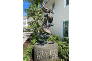 51 SE Seminole St #204, Stuart, FL 34994, Sold 10/16/23