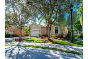 4339 W Whitewater Ave, Weston, FL 33332, Sold 07/17/23