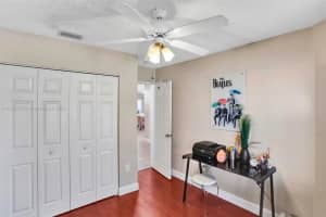 11961 SW 7th St, Pembroke Pines, FL 33025, Sold 11/22/22