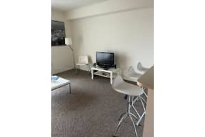 5077 NW 7th St APT 409, Miami, FL 33126, Sold 01/23/23