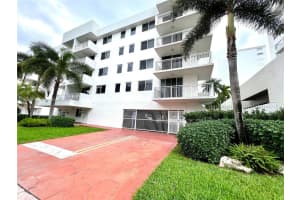 1665 Bay Rd, Miami Beach, FL 33139, Sold 01/20/23