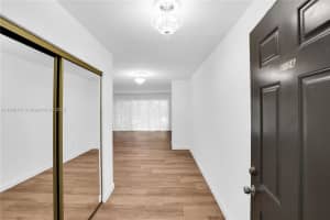 130 NW 87th Ave, Miami, FL 33172, Sold 01/13/23