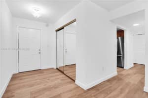 130 NW 87th Ave, Miami, FL 33172, Sold 01/13/23