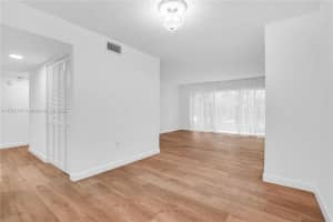 130 NW 87th Ave, Miami, FL 33172, Sold 01/13/23