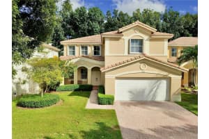 4561 NW 94th Ct, Doral, FL 33178, Sold 01/20/23