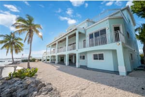 394 Oleander Dr, Tavernier, FL 33070, Sold 05/22/23