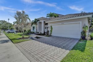 18966 SW 16th St, Pembroke Pines, FL 33029, Sold 02/27/23