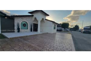 3355 W 68th St APT 170, Hialeah, FL 33018, Sold 01/20/23