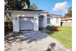 728 SW 7th St, Dania Beach, FL 33004, Sold 01/31/23