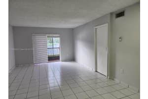 4705 NW 7th St Apt 108-7, Miami, FL 33126, Sold 02/10/23