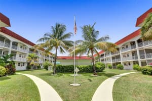 580 Egret Dr APT 215, Hallandale Beach, FL 33009, Sold 02/28/23