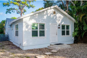 230 SW 12th Ave, Fort Lauderdale, FL 33315, Sold 05/17/23