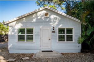 230 SW 12th Ave, Fort Lauderdale, FL 33315, Sold 05/17/23