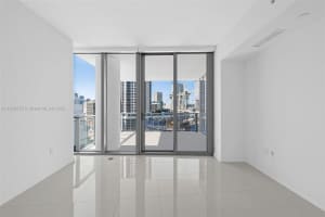 851 NE 1st Ave #811, Miami, FL 33132, Sold 07/07/23