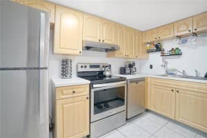 102 SW 6th Ave APT 201, Miami, FL 33130, Sold 02/28/23
