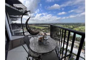 5300 Paseo Blvd #1810, Doral, FL 33166, Sold 03/03/23
