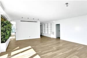 1331 Brickell Bay Dr APT 4011, Miami, FL 33131, Sold 02/03/23