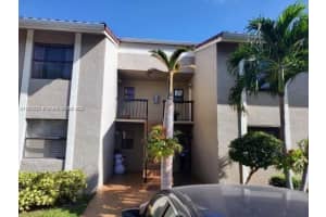 9800 Hammocks Blvd, Miami, FL 33196, Sold 04/20/23