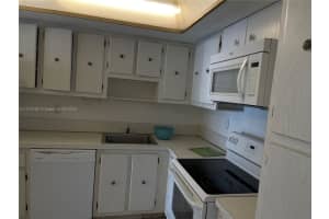 18051 Biscayne Blvd APT 1003, Aventura, FL 33160, Sold 10/13/23