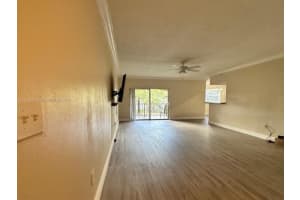 11601 SW 2nd St, Pembroke Pines, FL 33025, Sold 01/13/23