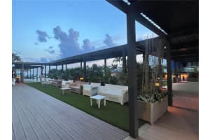5225 Collins Ave APT 1106, Miami Beach, FL 33140, Sold 06/21/23