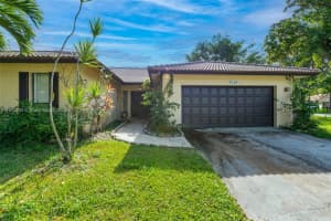 7022 NW 39th St, Coral Springs, FL 33065, Sold 04/04/23