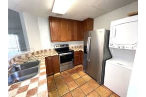3473 NW 44th St APT 203, Lauderdale Lakes, FL 33309, Sold 05/02/23