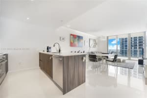 488 NE 18th St #4106, Miami, FL 33132, Sold 02/16/23