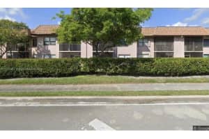 10476 NW 10th St #203, Pembroke Pines, FL 33026, Sold 05/19/23