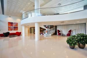 5701 Collins Ave APT 507, Miami Beach, FL 33140, Sold 02/17/23