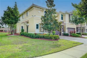818 W Village Cir, Davie, FL 33325, Sold 01/31/23