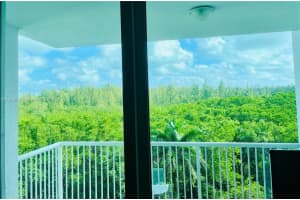 14951 Royal Oaks Ln APT 507, North Miami, FL 33181, Sold 04/28/23