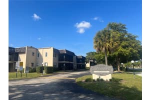 2800 Riverside Dr Apt 206-1, Coral Springs, FL 33065, Sold 01/23/23