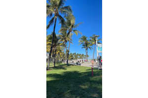 720 Collins Ave APT 402, Miami Beach, FL 33139, Sold 04/06/23