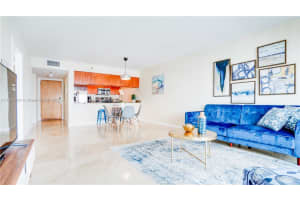 1200 Brickell Bay Dr APT 3618, Miami, FL 33131, Sold 04/21/23