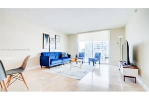 1200 Brickell Bay Dr APT 3618, Miami, FL 33131, Sold 04/21/23