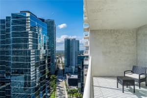 1200 Brickell Bay Dr APT 3117, Miami, FL 33131, Sold 02/02/23