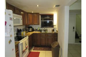 9367 Fontainebleau Blvd APT G214, Miami, FL 33172, Sold 01/09/23