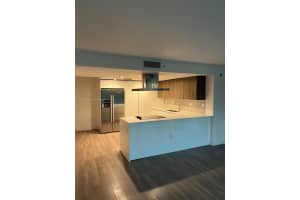 1025 92nd St #401, Bay Harbor Islands, FL 33154, Sold 12/29/22