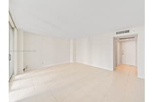 3180 S Ocean Dr APT 505, Hallandale Beach, FL 33009, Sold 02/21/23