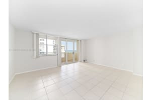 3180 S Ocean Dr APT 505, Hallandale Beach, FL 33009, Sold 02/21/23